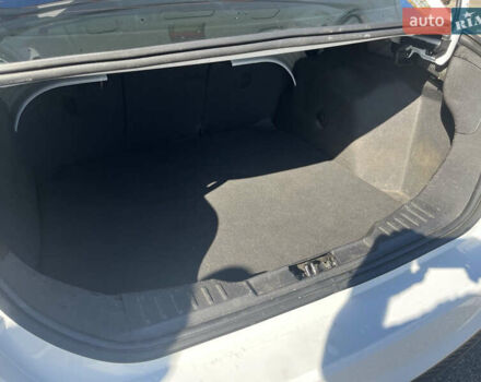 Белый Форд Фокус, объемом двигателя 2 л и пробегом 188 тыс. км за 6900 $, фото 22 на Automoto.ua