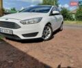 Белый Форд Фокус, объемом двигателя 2 л и пробегом 155 тыс. км за 8500 $, фото 1 на Automoto.ua