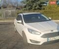 Белый Форд Фокус, объемом двигателя 2 л и пробегом 228 тыс. км за 6800 $, фото 2 на Automoto.ua