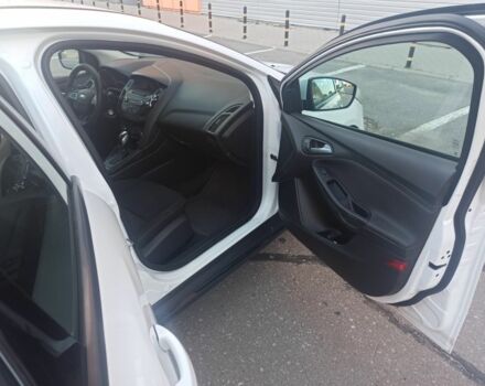 Белый Форд Фокус, объемом двигателя 2 л и пробегом 119 тыс. км за 7500 $, фото 4 на Automoto.ua