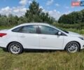Белый Форд Фокус, объемом двигателя 2 л и пробегом 239 тыс. км за 8400 $, фото 5 на Automoto.ua