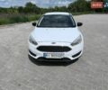 Білий Форд Фокус, об'ємом двигуна 2 л та пробігом 68 тис. км за 7800 $, фото 1 на Automoto.ua