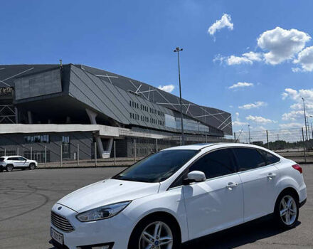 Форд Фокус 2015 у Львові на Automoto.ua Білий Форд Фокус, об'ємом двигуна 0 л та пробігом 103 тис. км за 9900 $, фото 3 на Automoto.ua