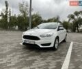 Белый Форд Фокус, объемом двигателя 2 л и пробегом 150 тыс. км за 9900 $, фото 1 на Automoto.ua
