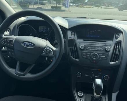 Білий Форд Фокус, об'ємом двигуна 2 л та пробігом 218 тис. км за 8500 $, фото 9 на Automoto.ua
