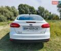 Белый Форд Фокус, объемом двигателя 2 л и пробегом 239 тыс. км за 8400 $, фото 3 на Automoto.ua