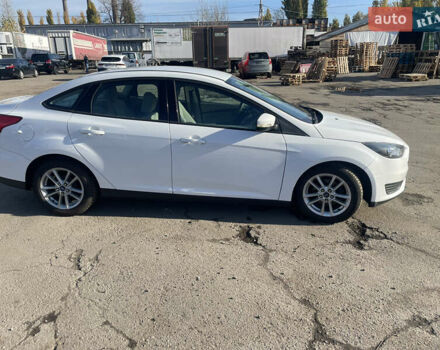 Белый Форд Фокус, объемом двигателя 2 л и пробегом 117 тыс. км за 8599 $, фото 2 на Automoto.ua