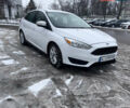 Белый Форд Фокус, объемом двигателя 2 л и пробегом 179 тыс. км за 7300 $, фото 1 на Automoto.ua