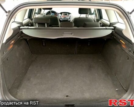 Білий Форд Фокус, об'ємом двигуна 1.6 л та пробігом 163 тис. км за 8699 $, фото 13 на Automoto.ua