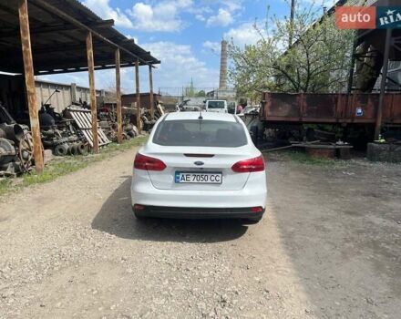 Белый Форд Фокус, объемом двигателя 2 л и пробегом 129 тыс. км за 7500 $, фото 4 на Automoto.ua
