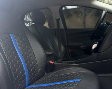 Белый Форд Фокус, объемом двигателя 2 л и пробегом 146 тыс. км за 7800 $, фото 11 на Automoto.ua