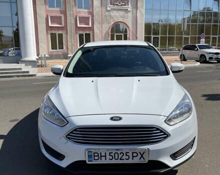 Белый Форд Фокус, объемом двигателя 2 л и пробегом 206 тыс. км за 8800 $, фото 2 на Automoto.ua