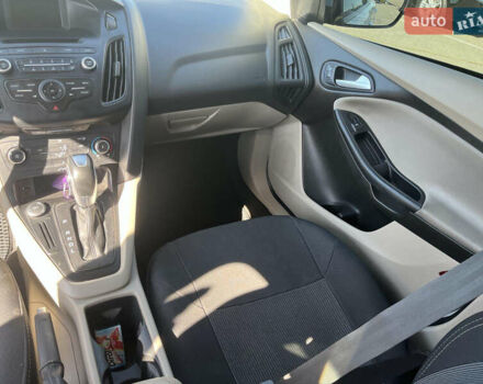 Белый Форд Фокус, объемом двигателя 2 л и пробегом 188 тыс. км за 6900 $, фото 20 на Automoto.ua