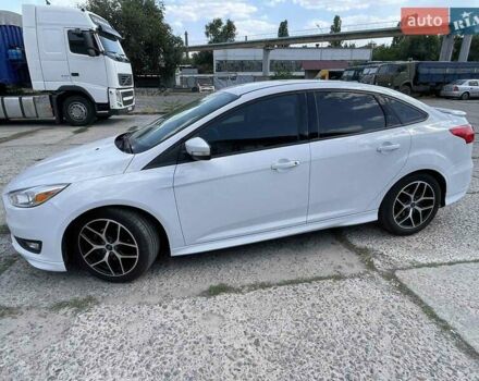 Білий Форд Фокус, об'ємом двигуна 2 л та пробігом 112 тис. км за 8500 $, фото 3 на Automoto.ua