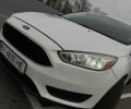 Белый Форд Фокус, объемом двигателя 2 л и пробегом 205 тыс. км за 8300 $, фото 13 на Automoto.ua