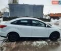 Білий Форд Фокус, об'ємом двигуна 1 л та пробігом 196 тис. км за 8000 $, фото 2 на Automoto.ua