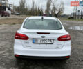 Білий Форд Фокус, об'ємом двигуна 2 л та пробігом 160 тис. км за 8500 $, фото 7 на Automoto.ua