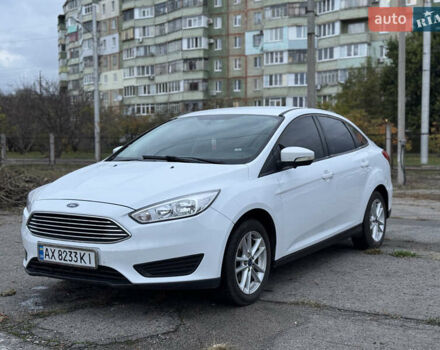 Форд Фокус 2015 в Полтаве на Automoto.ua Белый Форд Фокус, объемом двигателя 2 л и пробегом 345 тыс. км за 9800 $, фото 4 на Automoto.ua