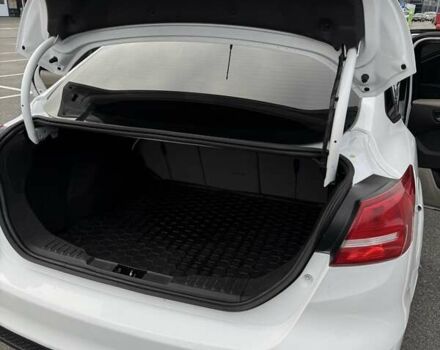 Белый Форд Фокус, объемом двигателя 2 л и пробегом 205 тыс. км за 8300 $, фото 45 на Automoto.ua