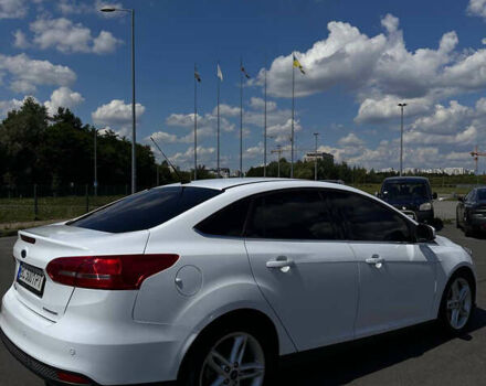 Форд Фокус 2015 у Львові на Automoto.ua Білий Форд Фокус, об'ємом двигуна 0 л та пробігом 103 тис. км за 9900 $, фото 5 на Automoto.ua