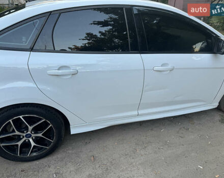 Белый Форд Фокус, объемом двигателя 2 л и пробегом 125 тыс. км за 8900 $, фото 15 на Automoto.ua