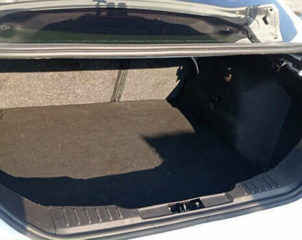 Білий Форд Фокус, об'ємом двигуна 2 л та пробігом 195 тис. км за 8999 $, фото 9 на Automoto.ua