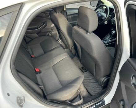 Білий Форд Фокус, об'ємом двигуна 2 л та пробігом 155 тис. км за 6999 $, фото 8 на Automoto.ua