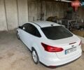 Белый Форд Фокус, объемом двигателя 2 л и пробегом 129 тыс. км за 7500 $, фото 25 на Automoto.ua