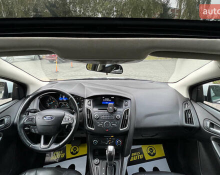 Форд Фокус 2015 у Львові на Automoto.ua Білий Форд Фокус, об'ємом двигуна 2 л та пробігом 175 тис. км за 8500 $, фото 12 на Automoto.ua
