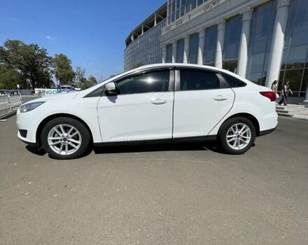 Белый Форд Фокус, объемом двигателя 2 л и пробегом 206 тыс. км за 8800 $, фото 3 на Automoto.ua