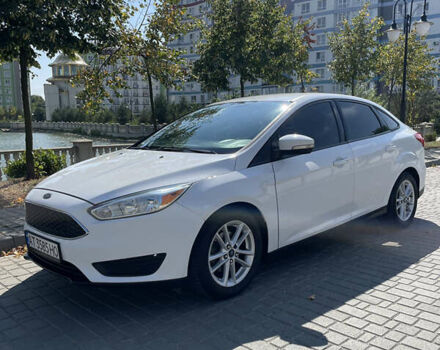 Белый Форд Фокус, объемом двигателя 2 л и пробегом 195 тыс. км за 8222 $, фото 16 на Automoto.ua