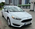 Белый Форд Фокус, объемом двигателя 2 л и пробегом 129 тыс. км за 7350 $, фото 1 на Automoto.ua