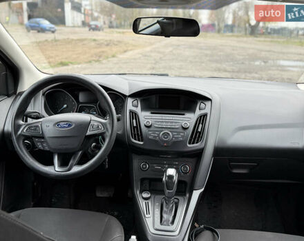 Білий Форд Фокус, об'ємом двигуна 2 л та пробігом 160 тис. км за 8500 $, фото 11 на Automoto.ua
