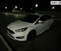 Білий Форд Фокус, об'ємом двигуна 2 л та пробігом 130 тис. км за 9000 $, фото 1 на Automoto.ua
