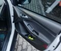 Белый Форд Фокус, объемом двигателя 2 л и пробегом 188 тыс. км за 8500 $, фото 16 на Automoto.ua