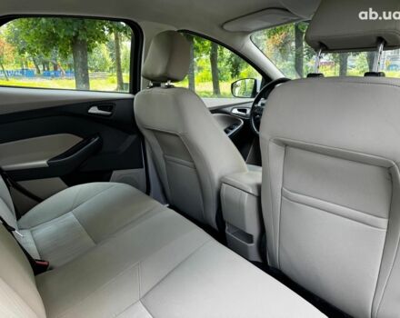 Белый Форд Фокус, объемом двигателя 2 л и пробегом 77 тыс. км за 9190 $, фото 25 на Automoto.ua