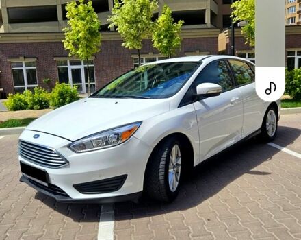 Білий Форд Фокус, об'ємом двигуна 2 л та пробігом 125 тис. км за 8600 $, фото 1 на Automoto.ua