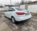 Білий Форд Фокус, об'ємом двигуна 2 л та пробігом 210 тис. км за 7200 $, фото 1 на Automoto.ua