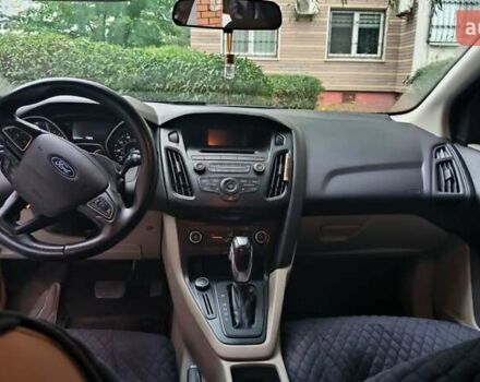 Белый Форд Фокус, объемом двигателя 2 л и пробегом 136 тыс. км за 9200 $, фото 11 на Automoto.ua