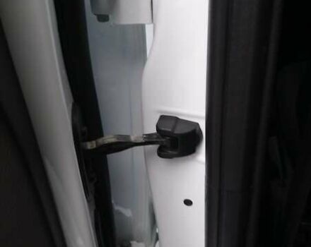 Белый Форд Фокус, объемом двигателя 1.6 л и пробегом 45 тыс. км за 10700 $, фото 17 на Automoto.ua