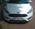Білий Форд Фокус, об'ємом двигуна 2 л та пробігом 137 тис. км за 9500 $, фото 1 на Automoto.ua