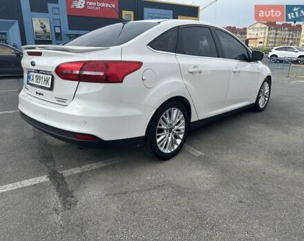 Білий Форд Фокус, об'ємом двигуна 2 л та пробігом 176 тис. км за 10800 $, фото 3 на Automoto.ua