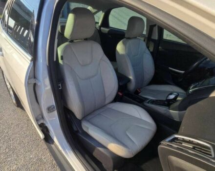 Белый Форд Фокус, объемом двигателя 2 л и пробегом 79 тыс. км за 4300 $, фото 13 на Automoto.ua