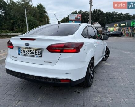 Белый Форд Фокус, объемом двигателя 2.01 л и пробегом 174 тыс. км за 7200 $, фото 4 на Automoto.ua