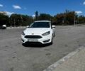 Білий Форд Фокус, об'ємом двигуна 2 л та пробігом 133 тис. км за 8299 $, фото 1 на Automoto.ua