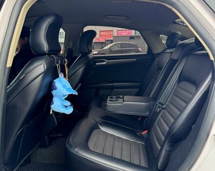 Білий Форд Фокус, об'ємом двигуна 2.5 л та пробігом 200 тис. км за 11500 $, фото 7 на Automoto.ua