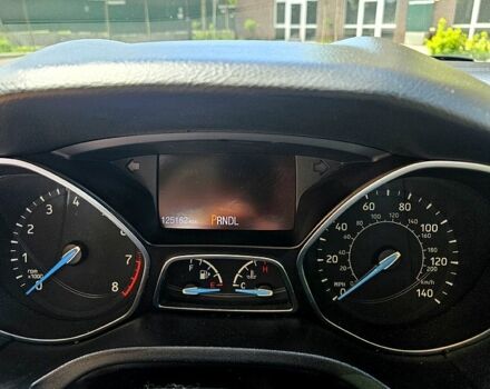 Білий Форд Фокус, об'ємом двигуна 2 л та пробігом 125 тис. км за 8600 $, фото 7 на Automoto.ua