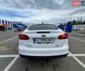 Белый Форд Фокус, объемом двигателя 2 л и пробегом 167 тыс. км за 8300 $, фото 1 на Automoto.ua