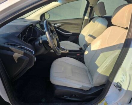 Белый Форд Фокус, объемом двигателя 2 л и пробегом 79 тыс. км за 4300 $, фото 9 на Automoto.ua