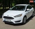 Білий Форд Фокус, об'ємом двигуна 2 л та пробігом 130 тис. км за 8000 $, фото 1 на Automoto.ua